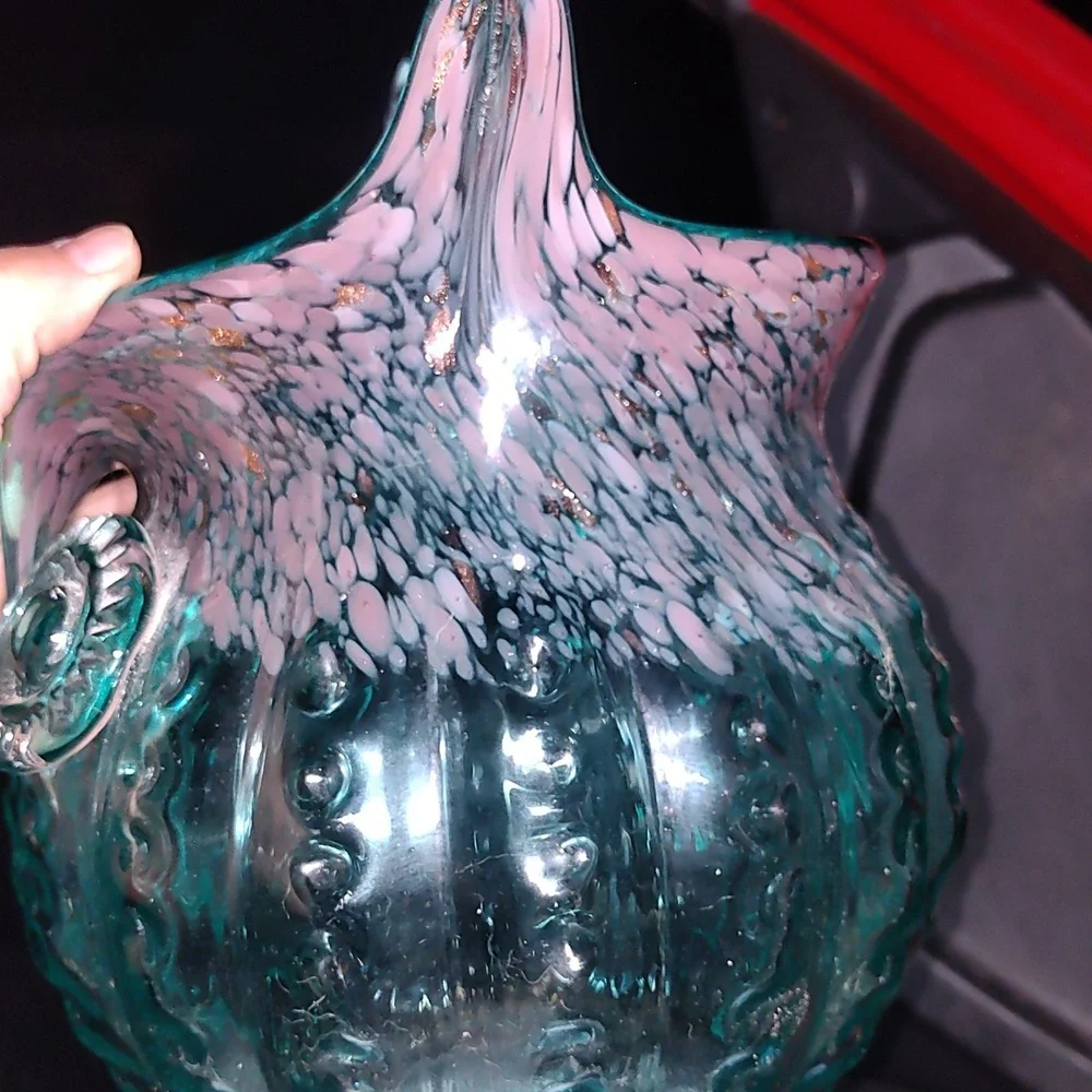 Hand blown glass owl.. stands about 10.5"s - Picture 4 of 4